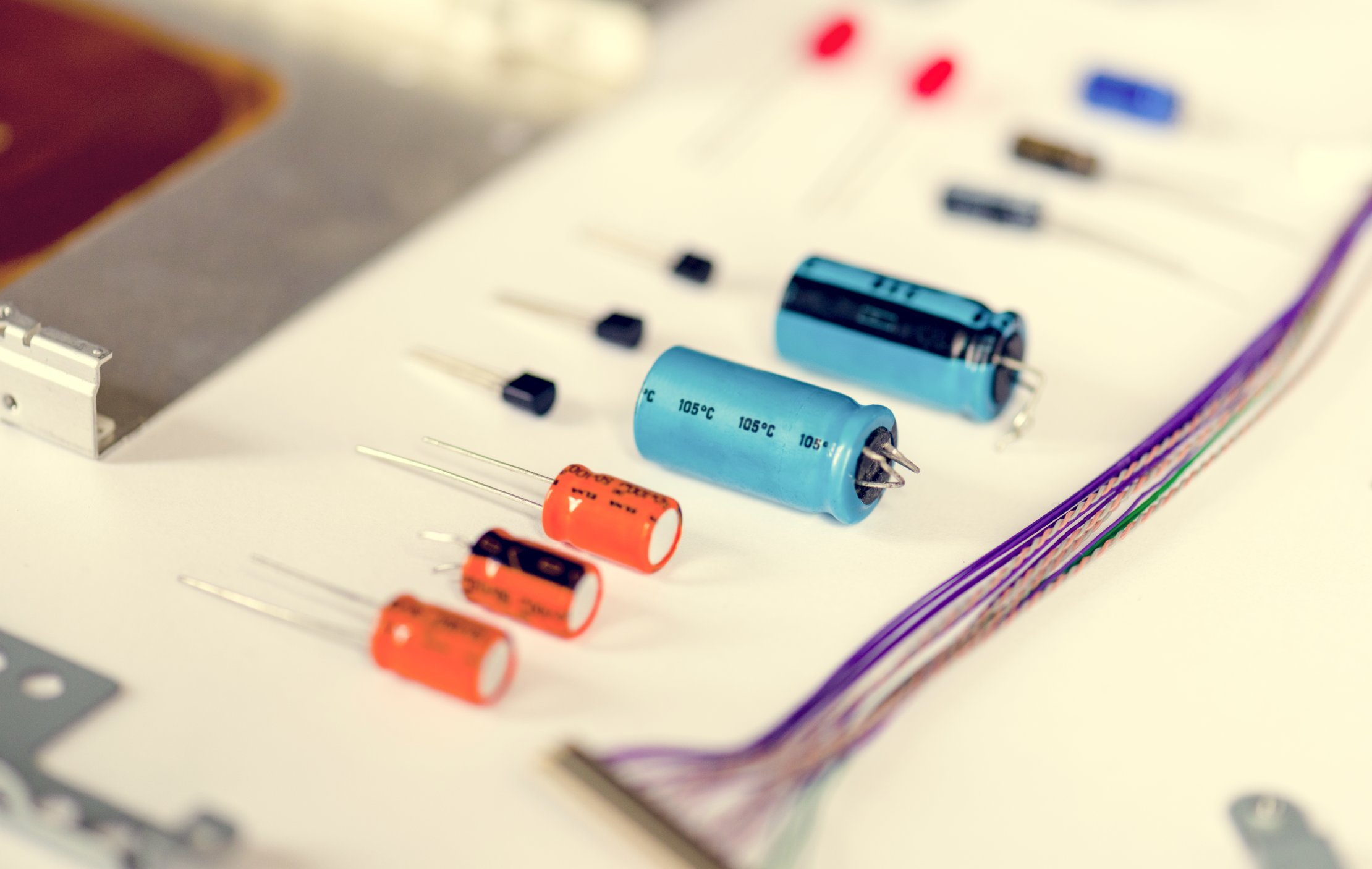 battery-components-laid-out-on-a-table